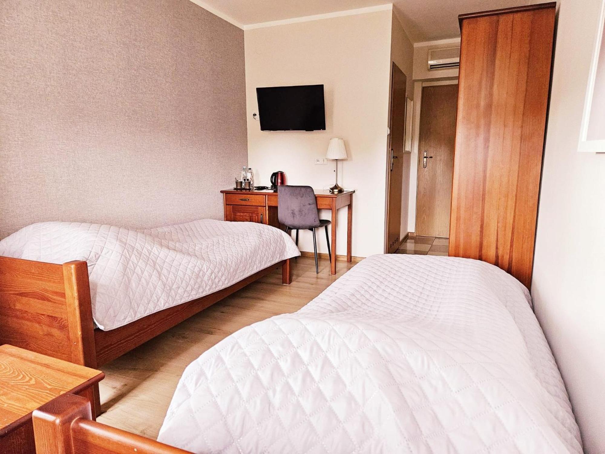 Restauracja Hotel Przystan Люблин Экстерьер фото
